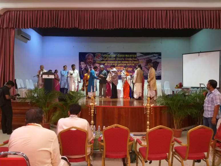 Malaysia Telugu Sangham Felicitated Collector B Lakshmikantham Photos 04